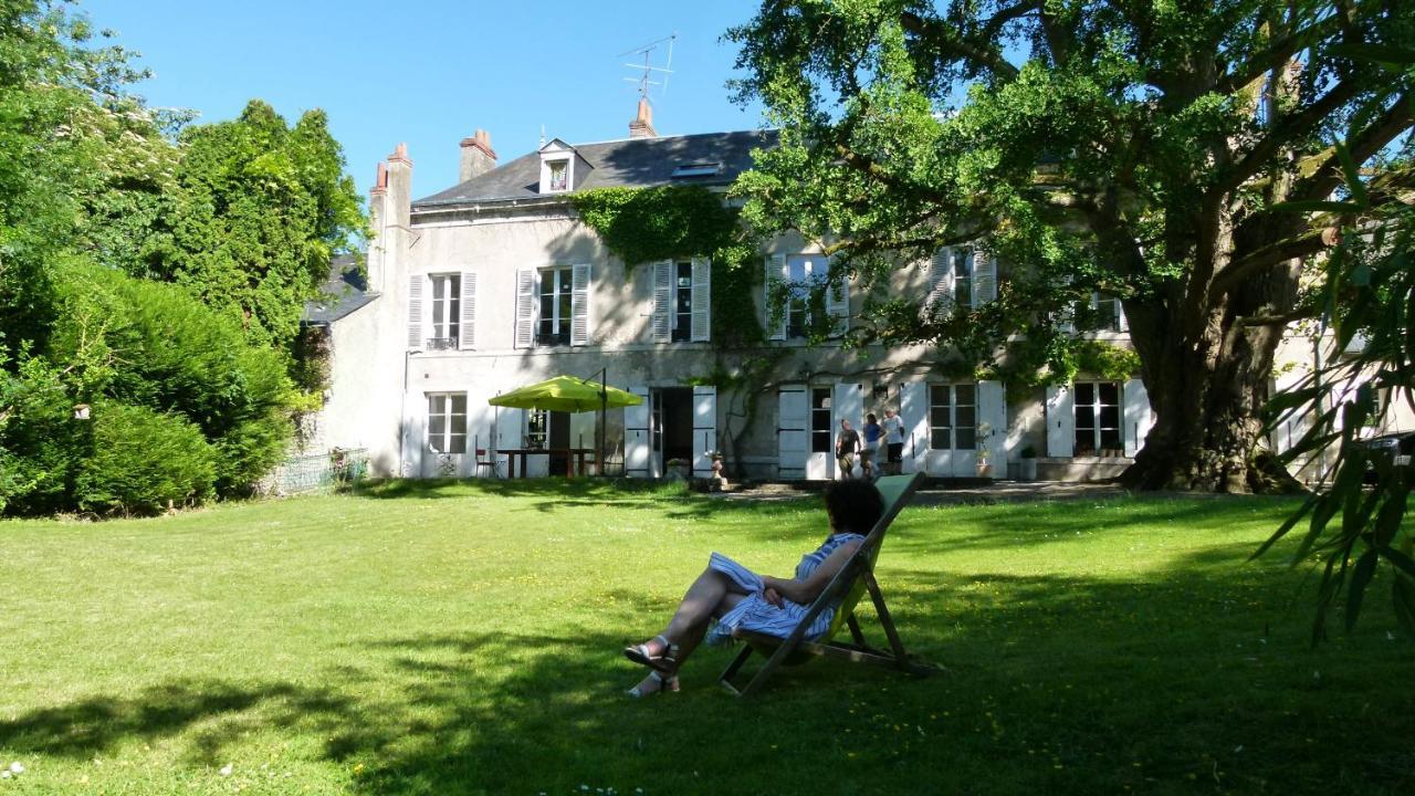ホテル Domaine Saint-Hilaire ムン・シュル・ロワール エクステリア 写真